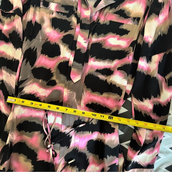 DVF Pattern Dress - Picture 7 of 9